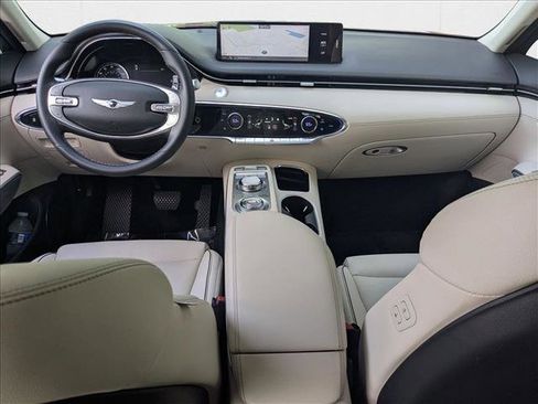 Used 2023 Genesis GV70 2.5T w/ Advanced Package image 20