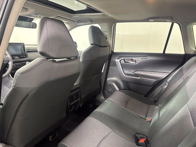 Used 2019 Toyota RAV4 XLE w/ Convenience Package AWD/4WD image 12