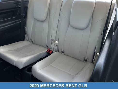 Used 2020 Mercedes-Benz GLB 250 image 17