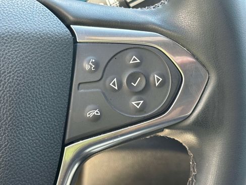 Used 2023 Chevrolet Traverse LT w/ LPO, Floor Liner Package AWD/4WD image 21