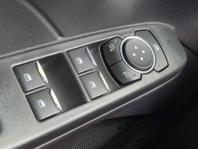 Certified 2022 Ford Escape SE w/ SE Sport Appearance Package FWD image 24