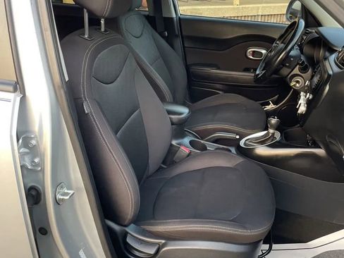 Used 2019 Kia Soul EV image 10