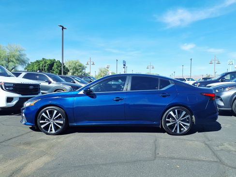 Used 2022 Nissan Altima 2.5 SR image 3