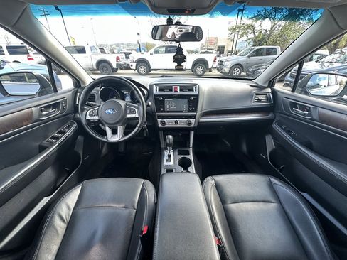 Used 2015 Subaru Outback 2.5i Limited AWD/4WD image 4