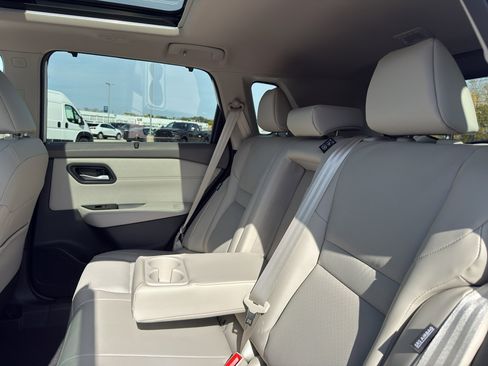 New 2026 Nissan Rogue SV w/ SV Premium Package image 35