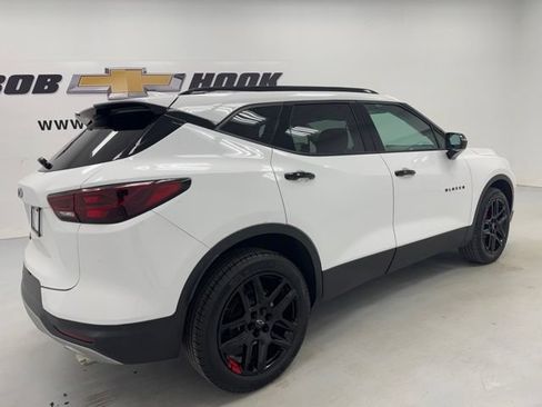 Used 2023 Chevrolet Blazer LT FWD image 5