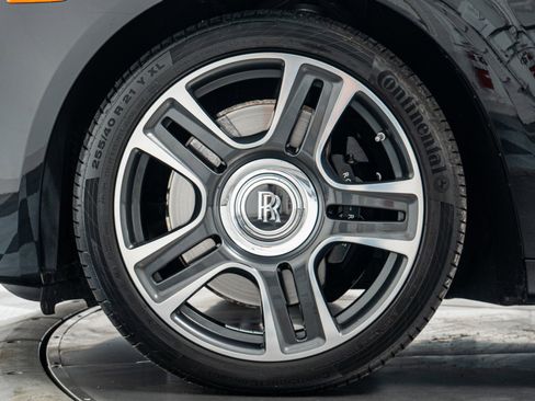 Used 2017 Rolls-Royce Ghost Extended Wheelbase image 10