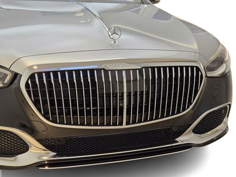 Used 2024 Mercedes-Benz Maybach S 580 4MATIC image 4