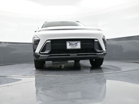 Certified 2024 Hyundai Kona Limited AWD/4WD image 29