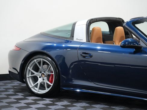 Used 2016 Porsche 911 Targa 4S image 15