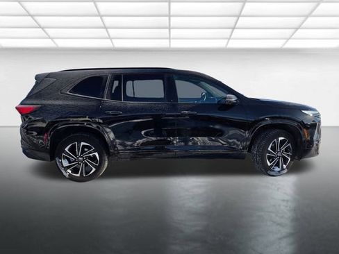 Used 2025 Buick Enclave Sport Touring image 8