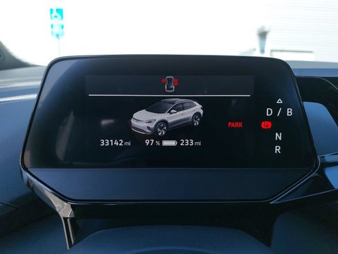 Used 2023 Volkswagen ID.4 Pro RWD image 18