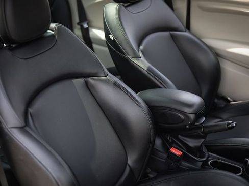 Used 2016 MINI Cooper 2-Door Hardtop FWD image 28