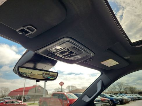 Used 2024 Chevrolet Silverado 1500 High Country w/ High Country Premium Package image 30