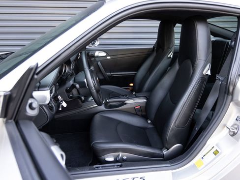 Used 2012 Porsche 911 Carrera 4 GTS AWD/4WD image 5