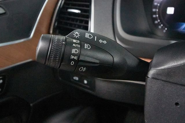 Certified 2024 Volvo XC90 T8 Plus w/ Protection Package Premier AWD/4WD image 18
