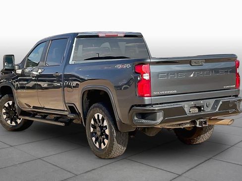 Used 2020 Chevrolet Silverado 2500 Custom w/ Custom Convenience Package AWD/4WD image 13