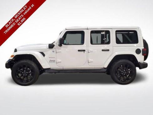 Used 2024 Jeep Wrangler Unlimited Sahara image 2
