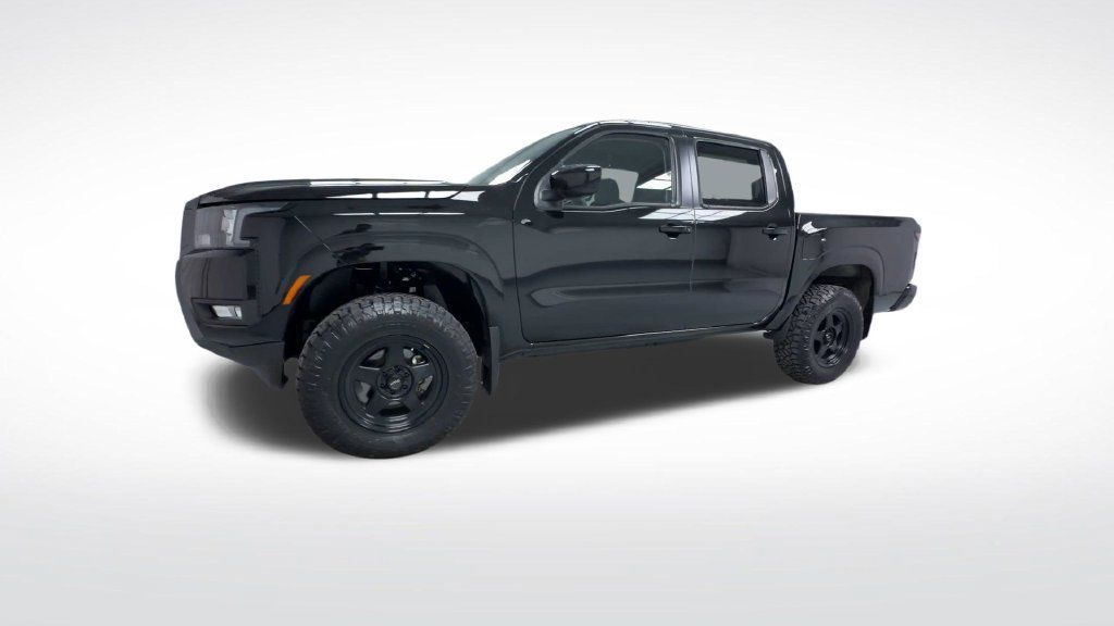 Used 2025 Nissan Frontier SV w/ SV Convenience Package AWD/4WD image 4
