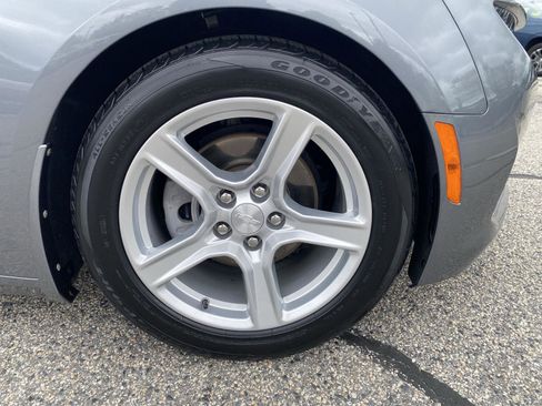 Used 2022 Chevrolet Camaro LT image 10