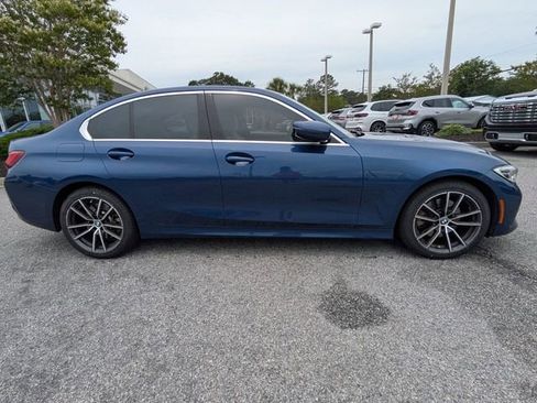 Used 2022 BMW 330i Sedan w/ Convenience Package RWD image 4