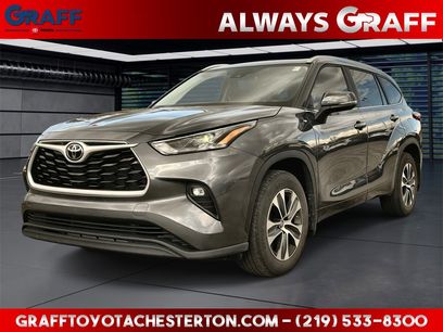 Used 2023 Toyota Highlander XLE