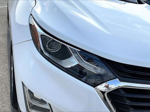 Used 2018 Chevrolet Equinox LT image 26