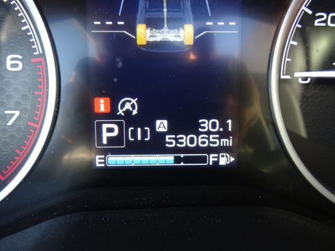 Used 2022 Subaru Forester Premium w/ Popular Package #2 image 25