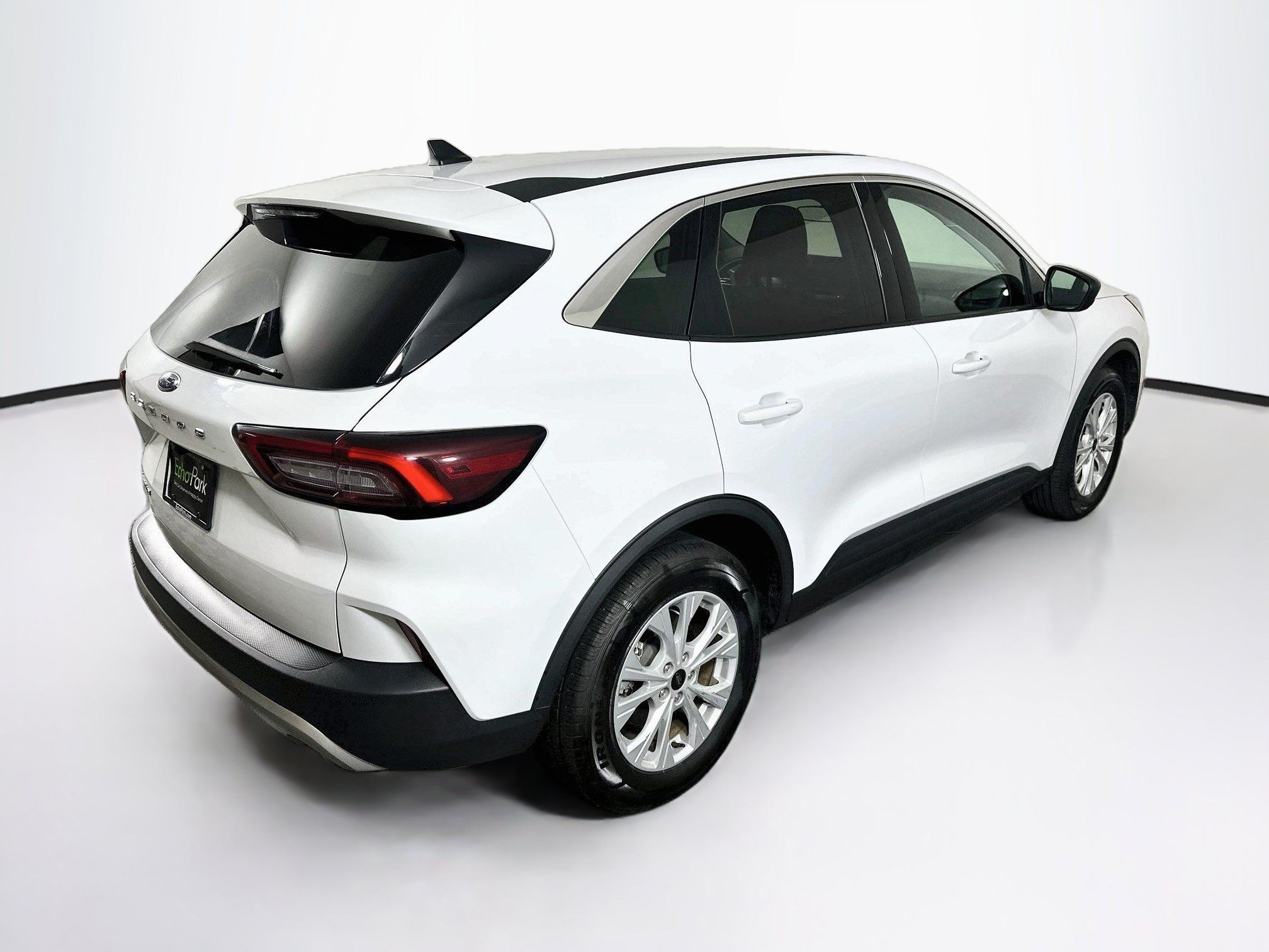 Used 2024 Ford Escape Active FWD image 9