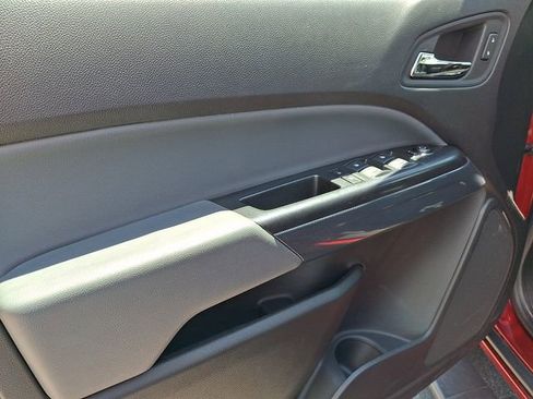 Certified 2021 Chevrolet Colorado Z71 w/ Safety Package AWD/4WD image 12