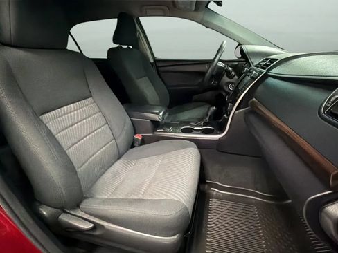 Used 2016 Toyota Camry LE w/ Protection Package (Q2) FWD image 20