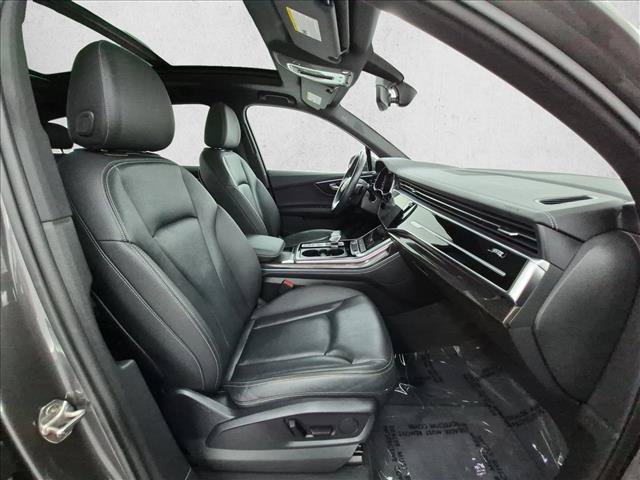 Used 2025 Audi Q7 3.0T Premium Plus AWD/4WD image 25