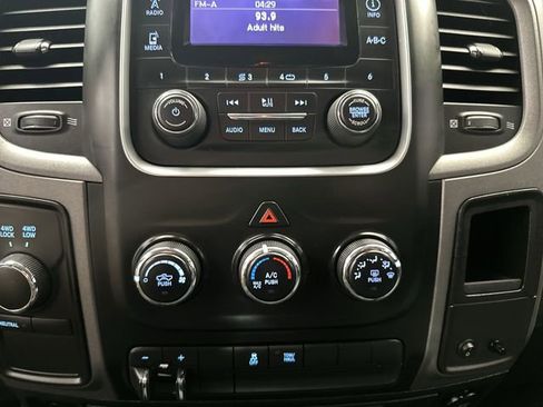 Used 2014 RAM 1500 Express image 18