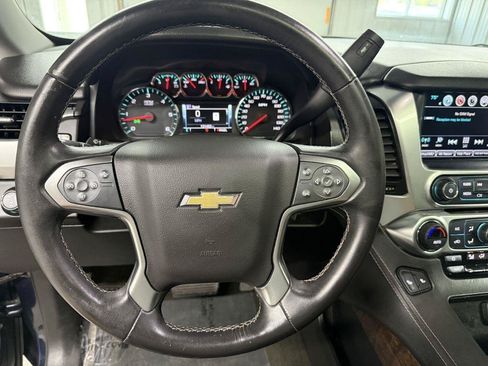 Used 2017 Chevrolet Suburban LT AWD/4WD image 19