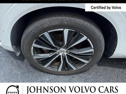 Used 2024 Volvo XC60 B5 Ultimate w/ Protection Package Premier AWD/4WD image 7
