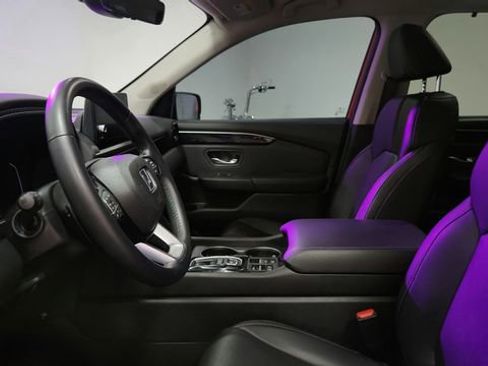 Used 2025 Honda Pilot EX-L image 14