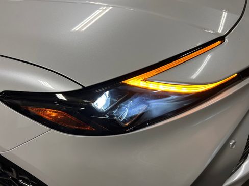 Used 2025 Toyota Camry XLE image 28