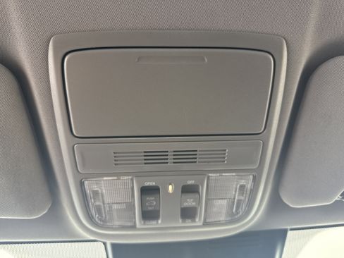 Certified 2022 Honda CR-V EX image 34