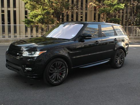 Used 2017 Land Rover Range Rover Sport HSE Dynamic AWD/4WD image 12