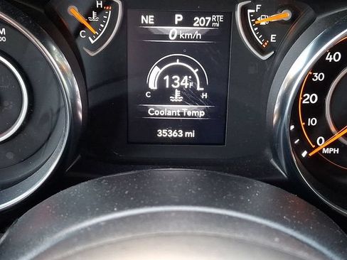 Used 2022 Jeep Gladiator Sport AWD/4WD image 22