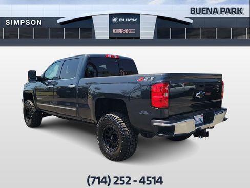Used 2019 Chevrolet Silverado 2500 LTZ w/ Duramax Plus Package AWD/4WD image 6