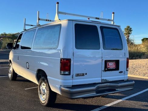 Used 1999 Ford E-350 and Econoline 350 Wagon image 3