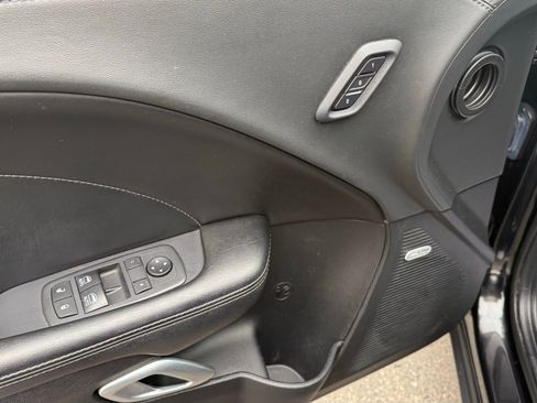 Used 2021 Dodge Challenger R/T w/ Plus Package image 27