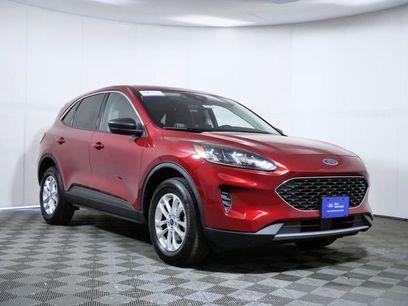 Certified 2022 Ford Escape SE w/ Cold Weather Package