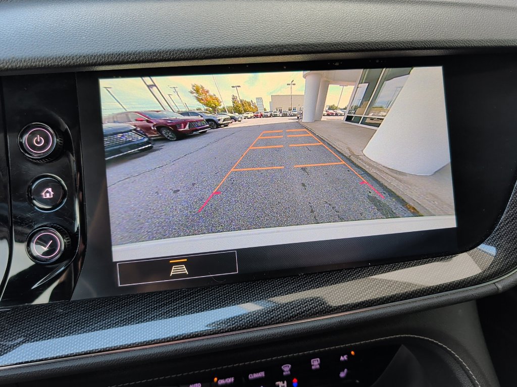 Used 2021 Buick Envision Preferred FWD image 21