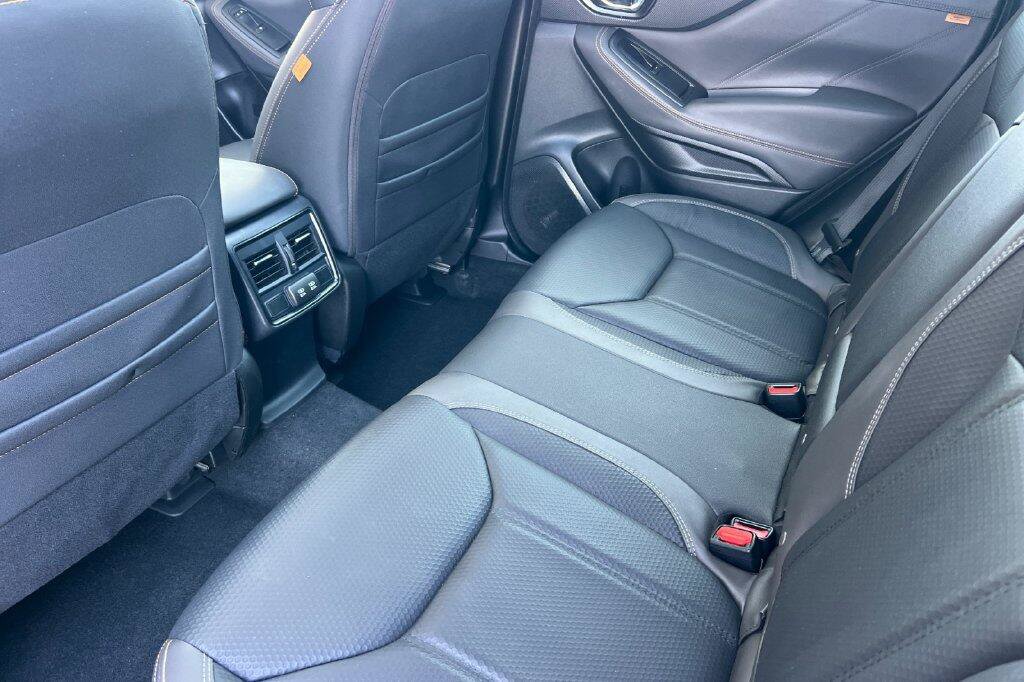 Used 2022 Subaru Forester Wilderness w/ Wilderness Package AWD/4WD image 12