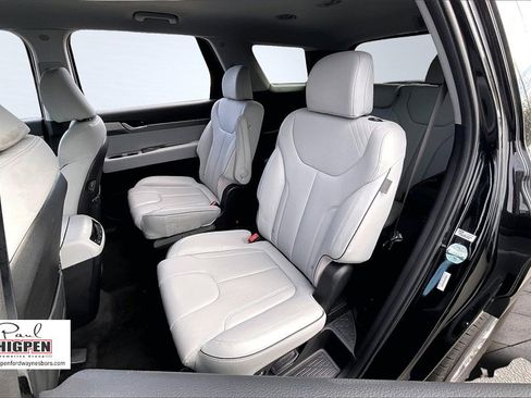 Used 2025 Hyundai Palisade SEL image 25