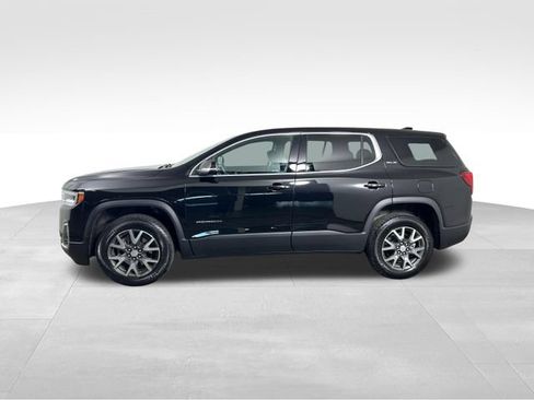 Used 2023 GMC Acadia SLE FWD image 3