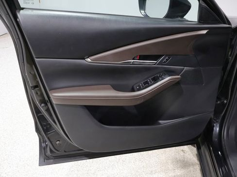 Used 2023 MAZDA CX-30 AWD 2.5 S w/ Premium Package image 21
