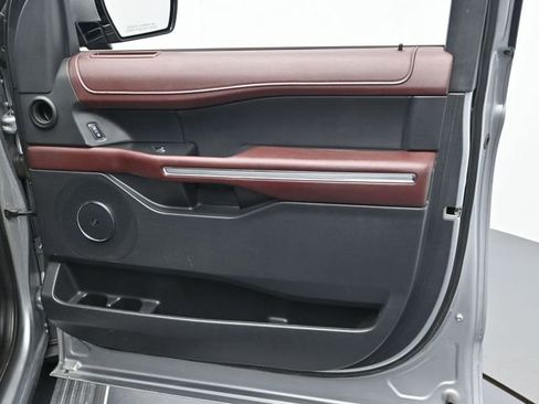 Certified 2023 Ford Expedition Max Limited image 31